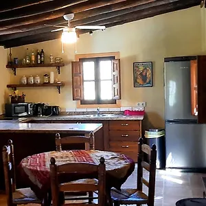 Casa rural Cortijo Montes With Private Pool, Viñuela